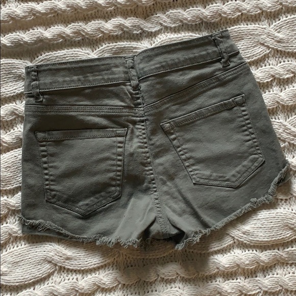 Army Green High Waisted Shorts - Picture 2 of 4